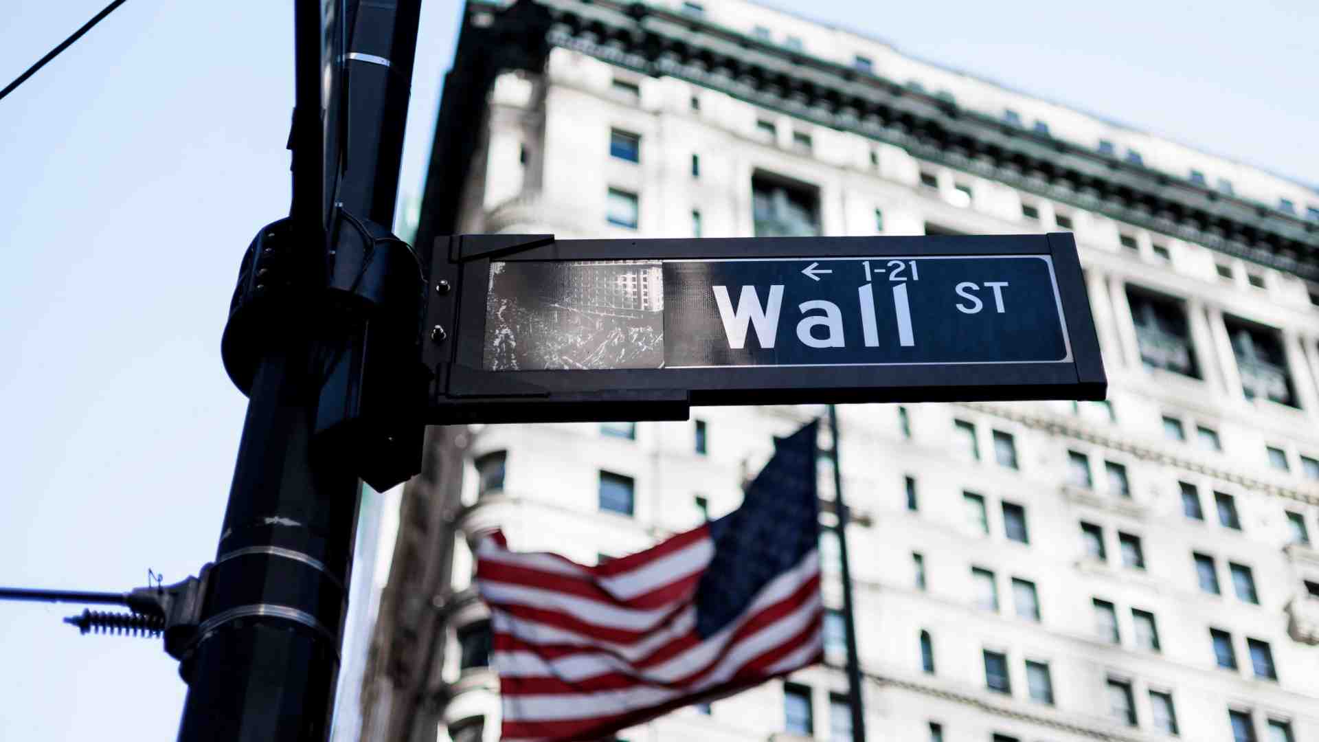 Immagine di Lavoro fermo, Wall Street in altalena: un voto nel segno della volatilità