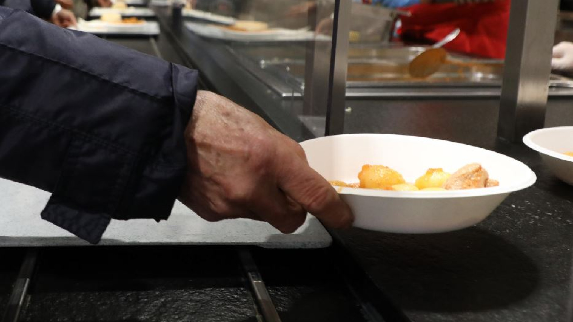 Immagine di Il botulino negli alimenti e l'anziana morta a Roma: cosa c'è da sapere