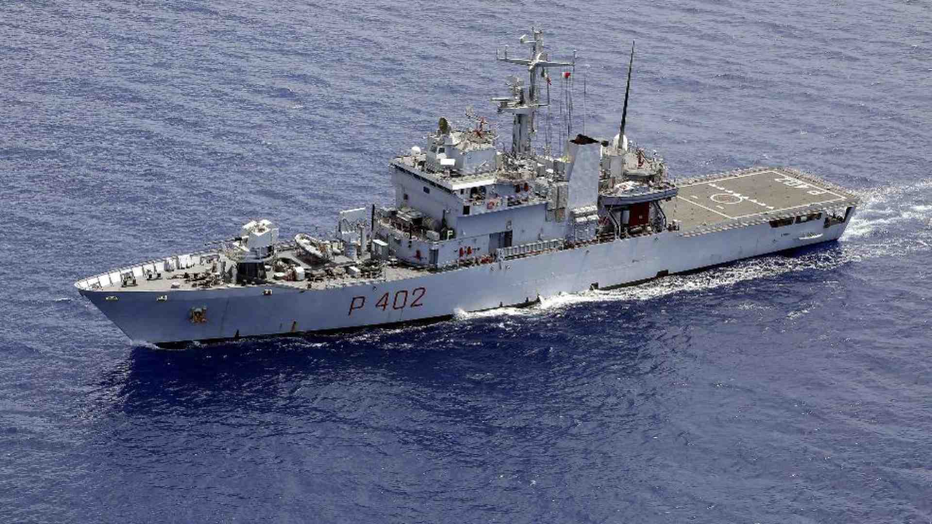 Immagine di La nave Libra è in mare: tutti i nodi di un nuovo trasbordo verso l'Albania