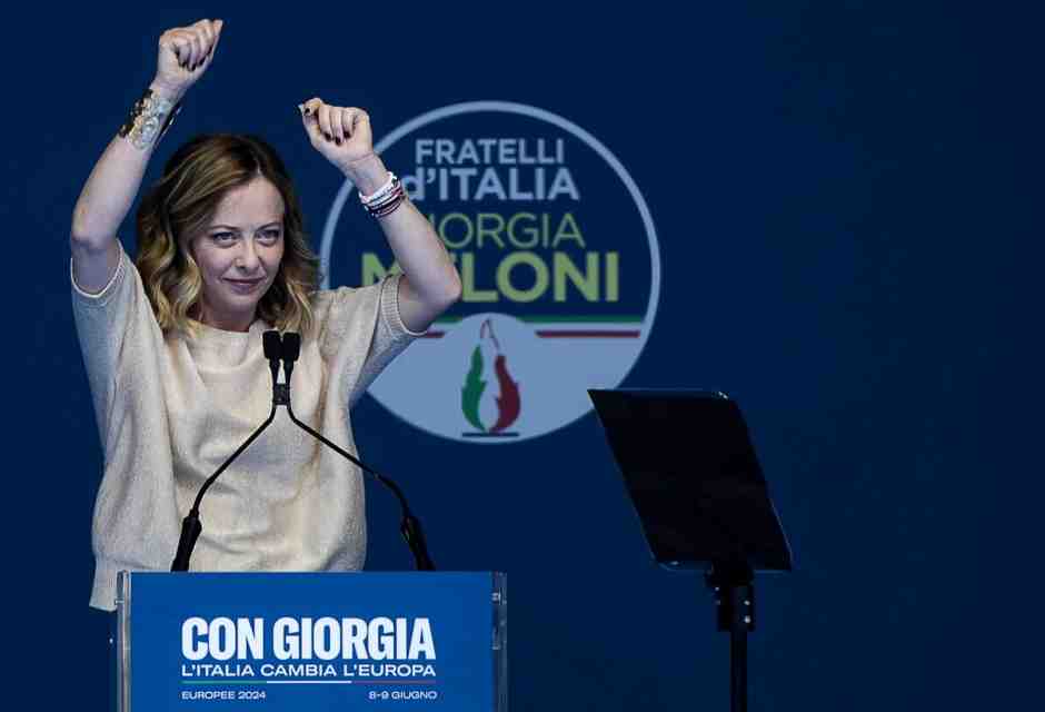Dossieraggi e paranoie, nella sede di FdI spunta un disturbatore di frequenze contro le intercettazioni