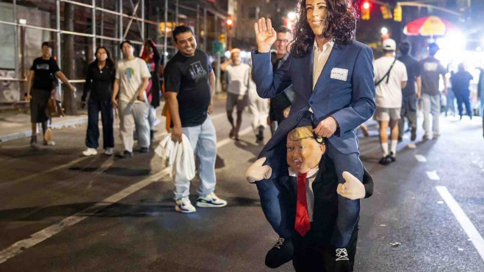 Immagine di Gruppi armati e intimidazioni: negli Usa va al seggio la paura