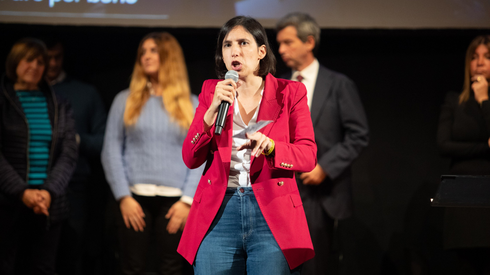 Immagine di Schlein "scarica" De Luca: mai un terzo mandato