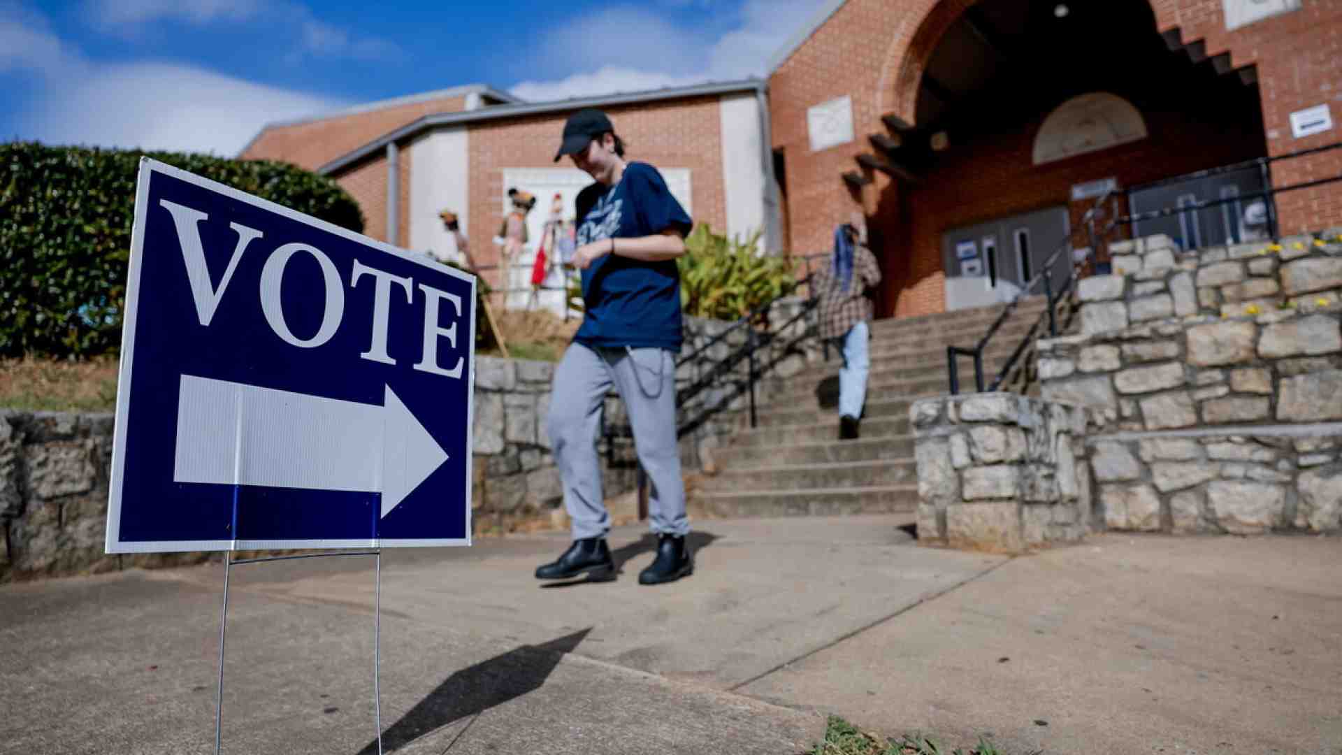 Immagine di Atti di pace inconsapevole nell’America profonda