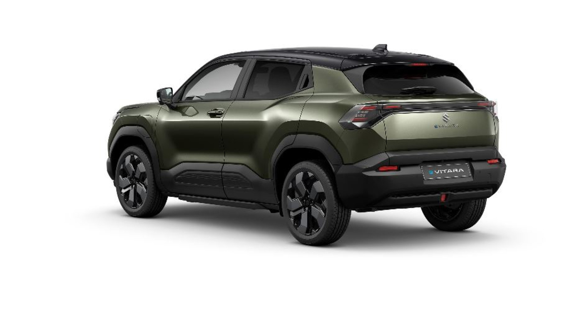 Immagine di Brutto il nome, bella l'auto: anche Suzuki si arrende all'elettrico