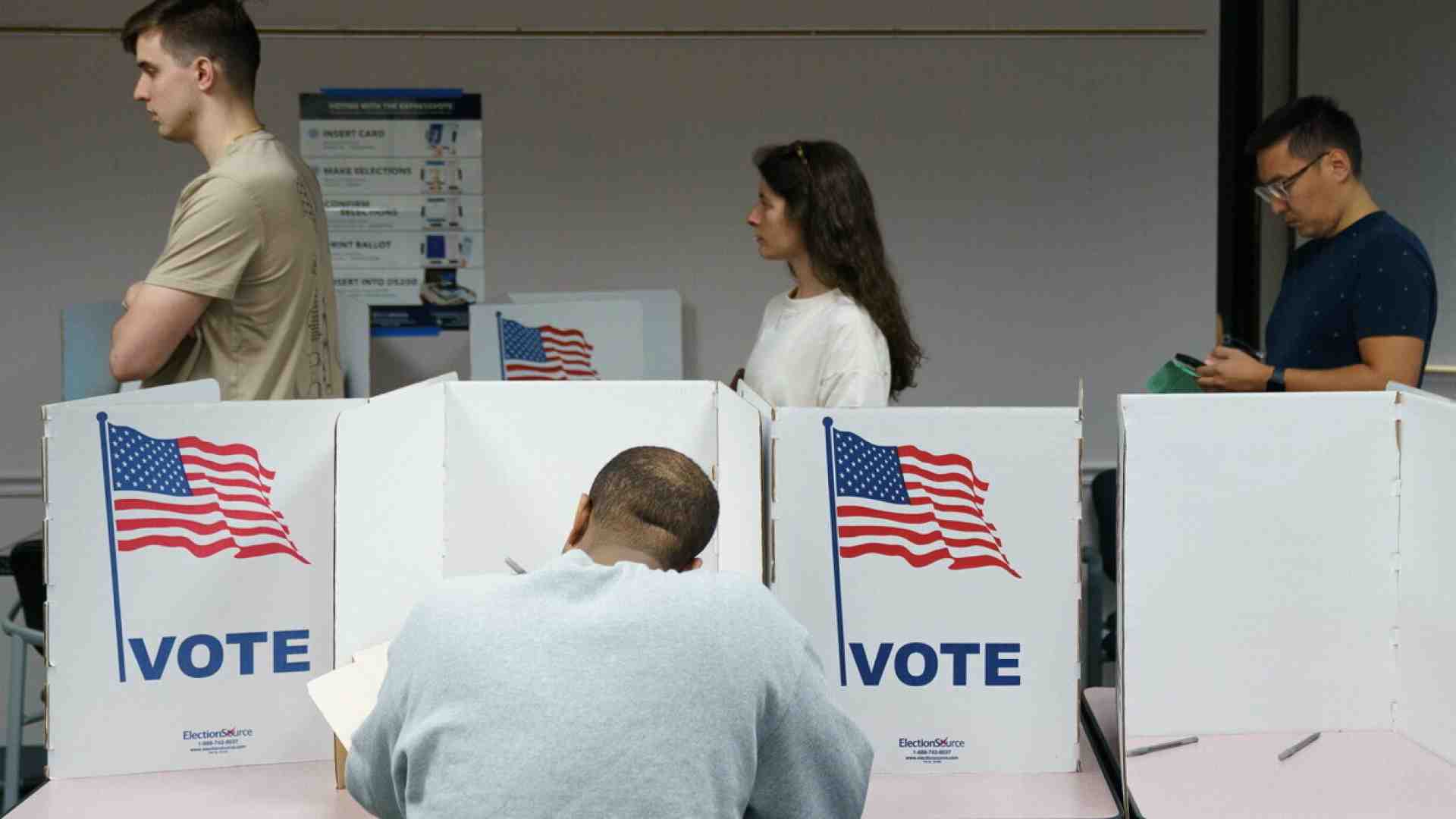 Immagine di In America stanno votando in tanti