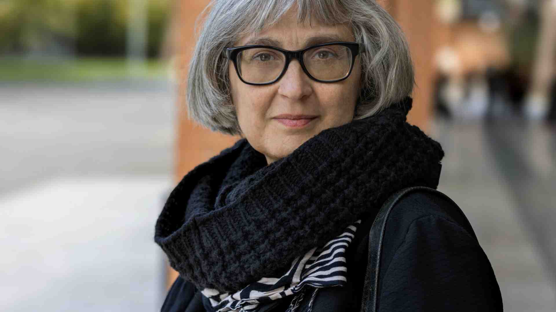 Immagine di “Il libro di Teresa” della Susani piega il romanzo famigliare classico con un afflato spirituale