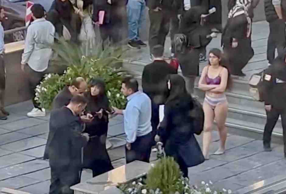 Commozione, ammirazione e furore. E l’interrogativo più urgente: dov’è Ahoo Daryaei