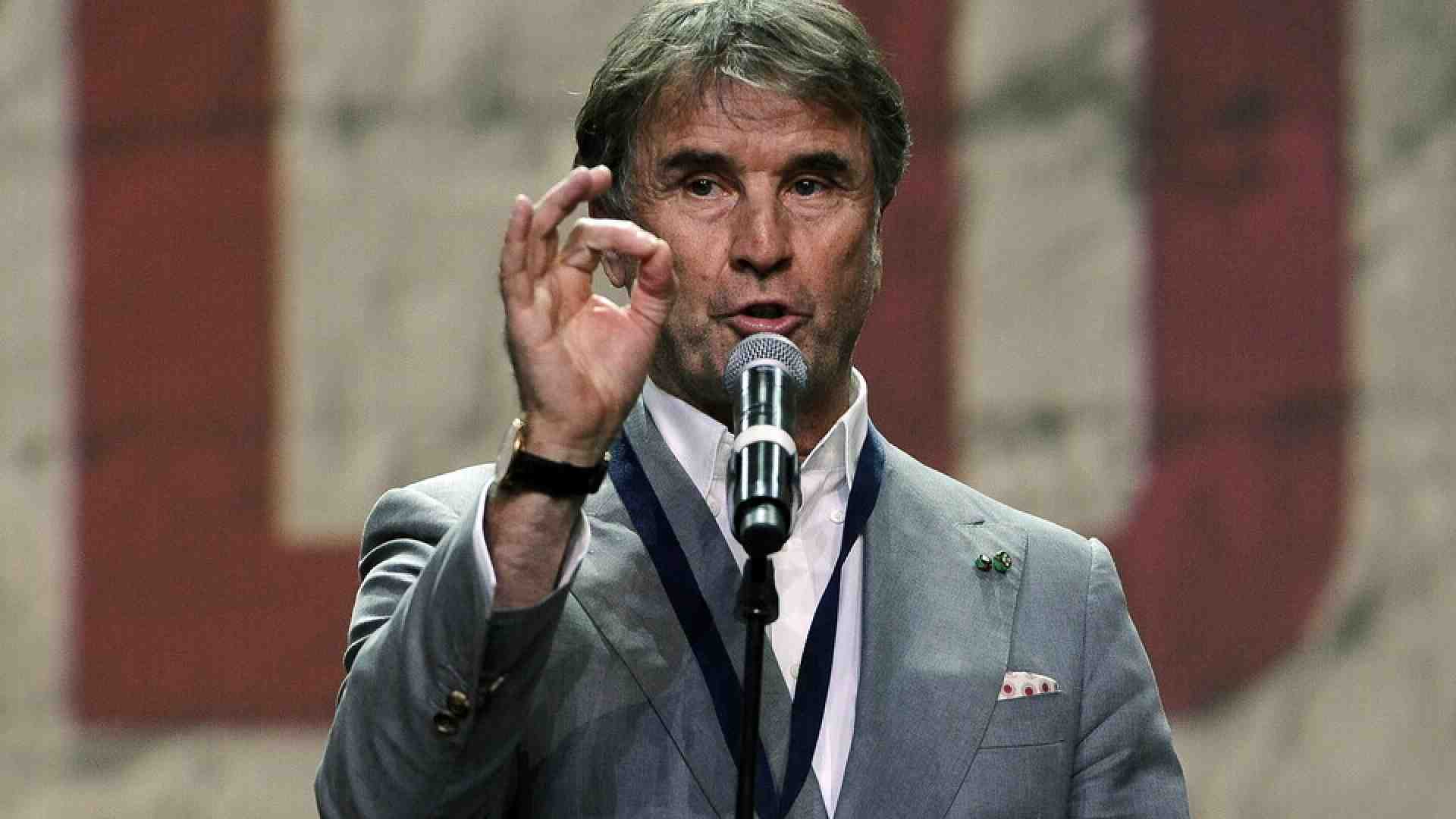 Immagine di Brunello Cucinelli: "In Umbria voto Proietti. Meloni? Un orgoglio italiano all'estero"