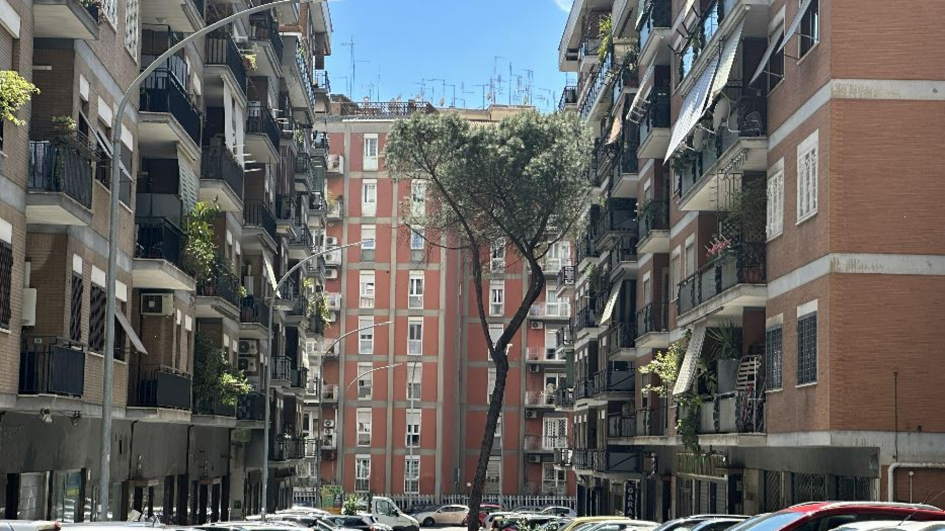 Immagine di La casa è diventata un sogno impossibile. E le famiglie vanno in affitto