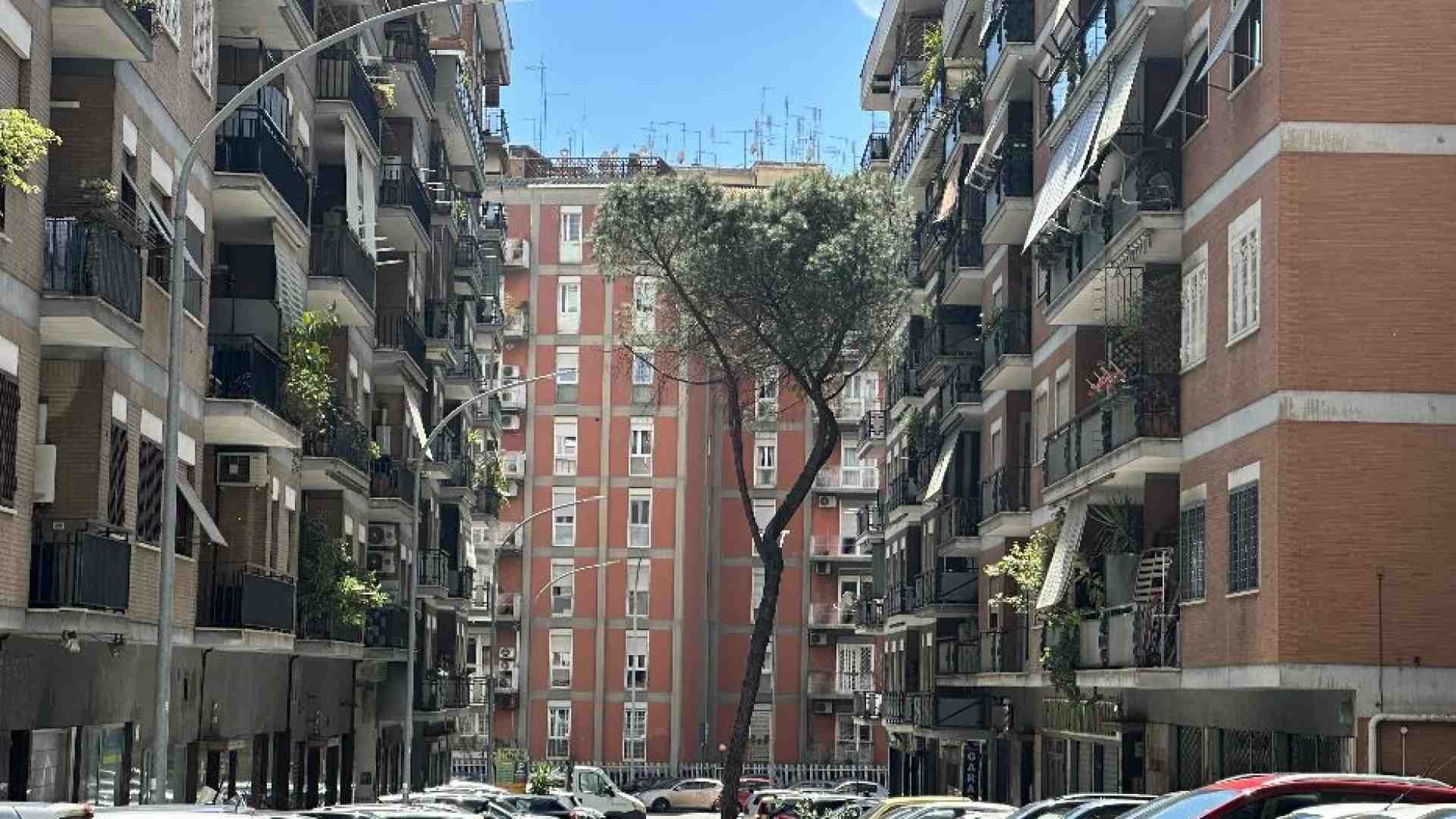Immagine di La casa è diventata un sogno impossibile. E le famiglie vanno in affitto