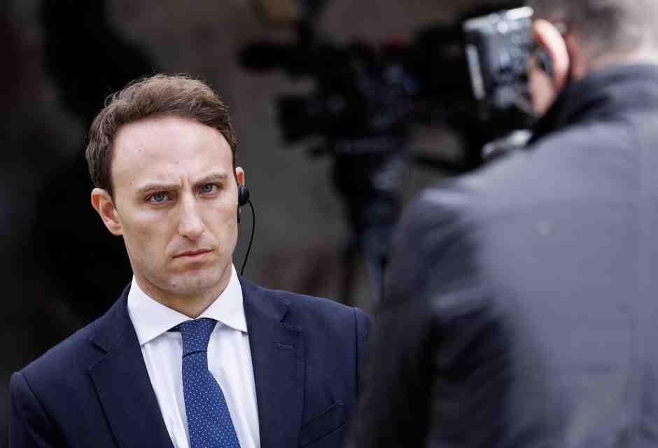 Tra Elly e Vincenzo. Il futuro politico di De Luca Jr è l’arma di Schlein