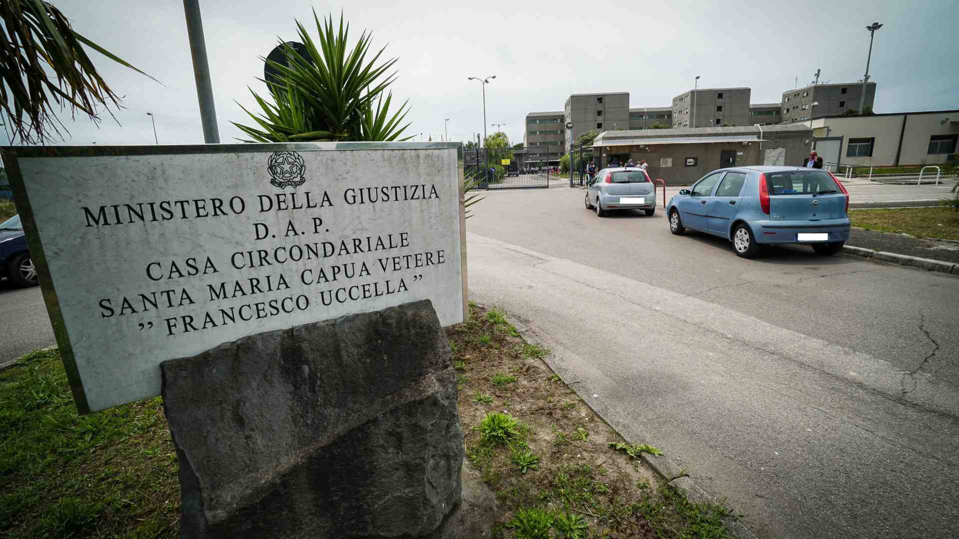 Immagine di Sono già 80 i detenuti che si sono tolti la vita. La lettera del vescovo