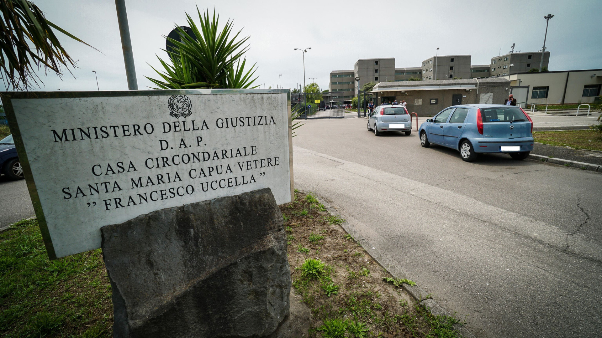 Immagine di Sono già 80 i detenuti che si sono tolti la vita. La lettera del vescovo