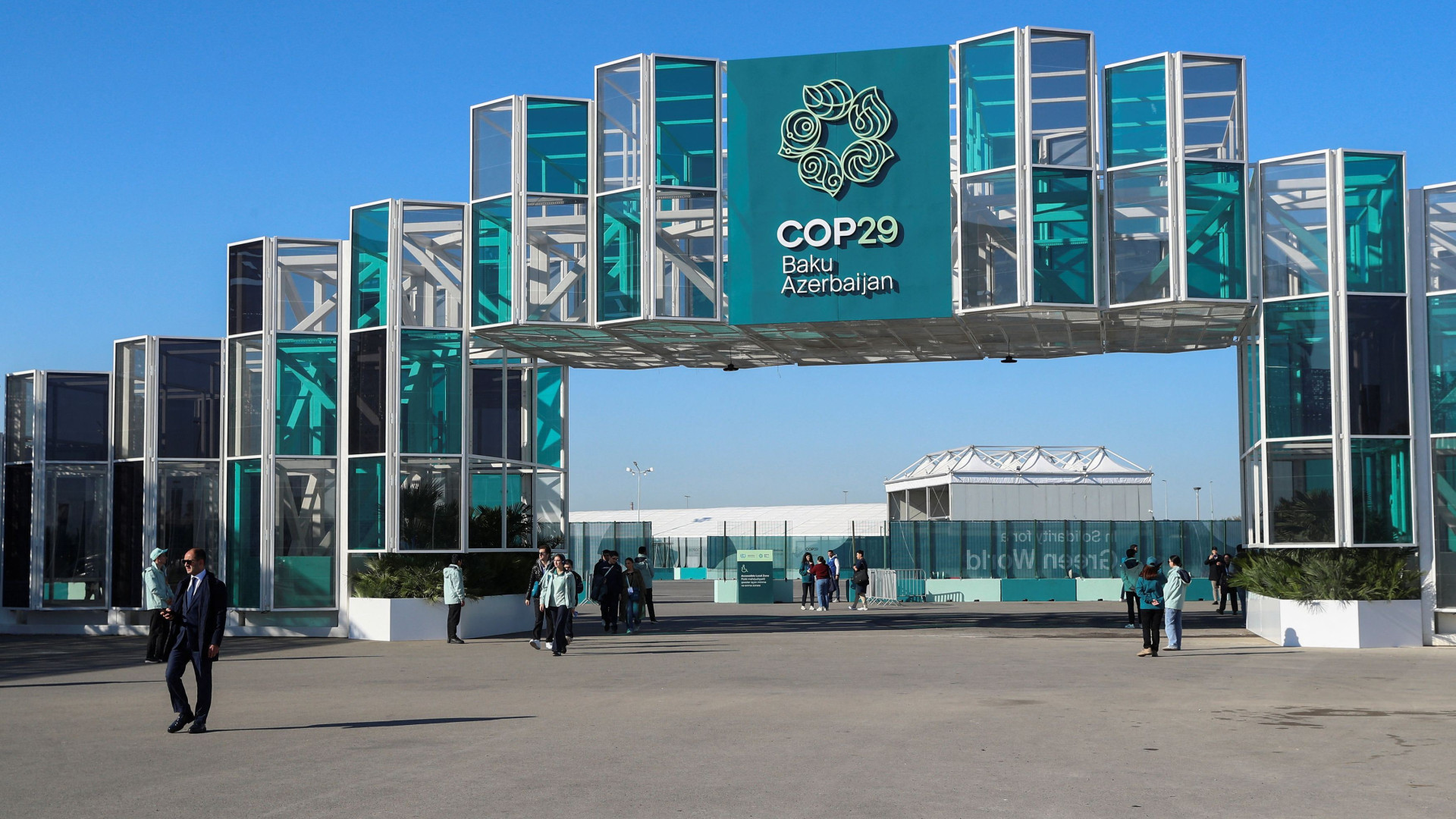 Immagine di I grandi disertano la Cop29: la febbre del pianeta può aspettare