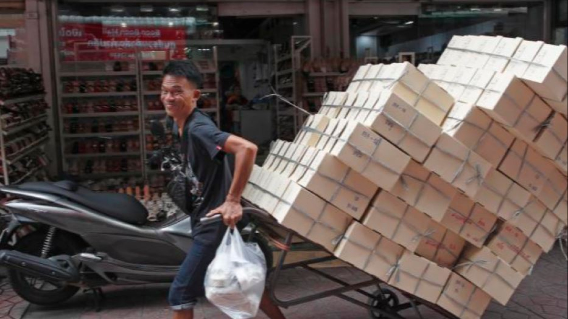Immagine di Thailandia, cittadinanza a 483mila persone