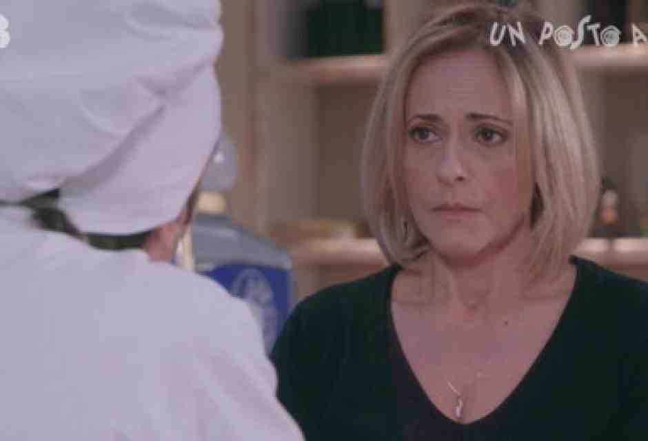 Il tranello di Luisa al dottor De Santis in Un posto al sole