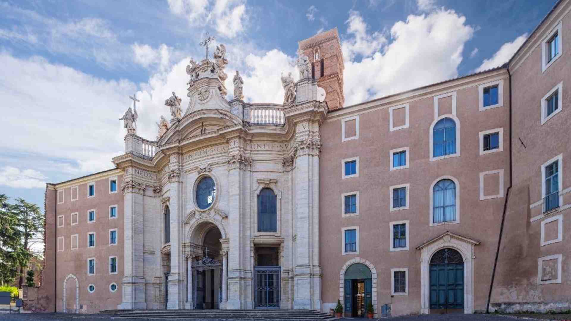 Immagine di Con Elena e le reliquie della Croce Gerusalemme trova casa a Roma