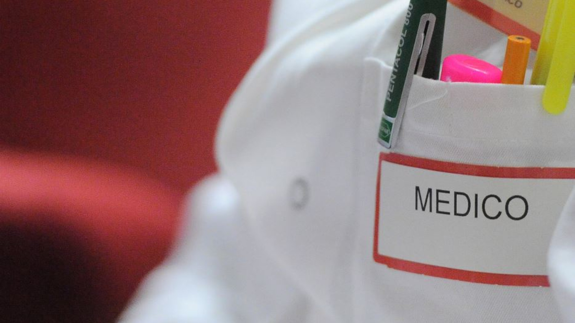 Immagine di Margaret, morta a 22 anni per una rinoplastica. L'allarme dei medici