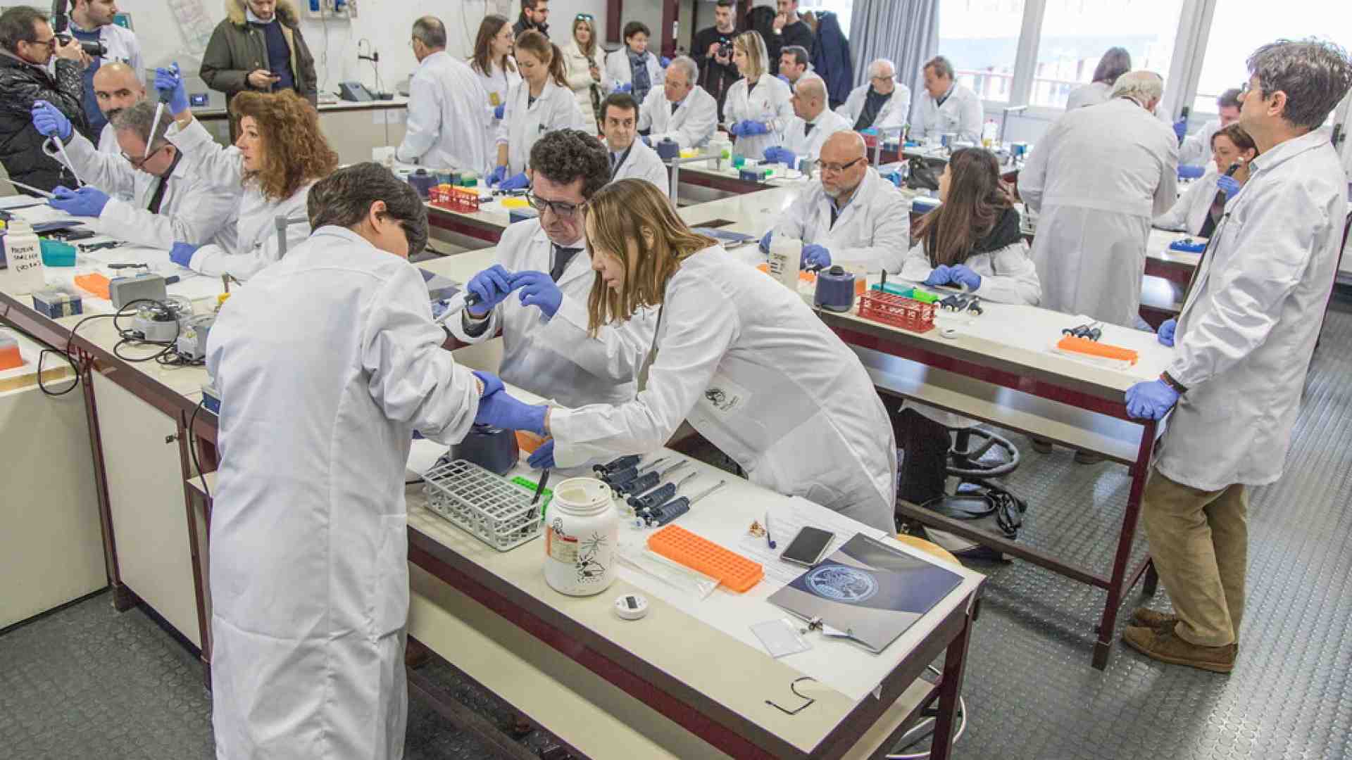 Immagine di Perché bisogna rompere il sistema attuale di pubblicazione scientifica
