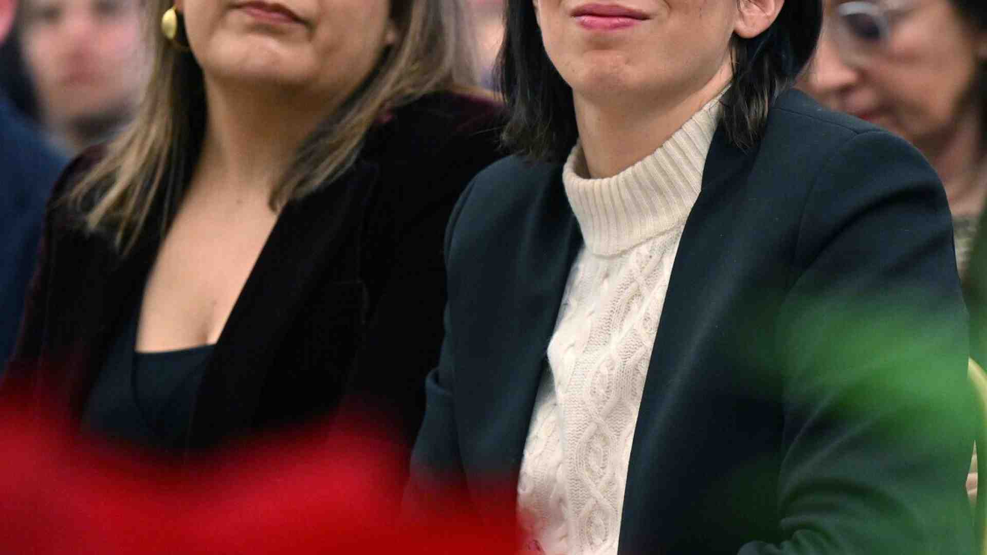 Immagine di Schlein segue il Pse e schiera il Pd contro Fitto: “La maggioranza non c’è”