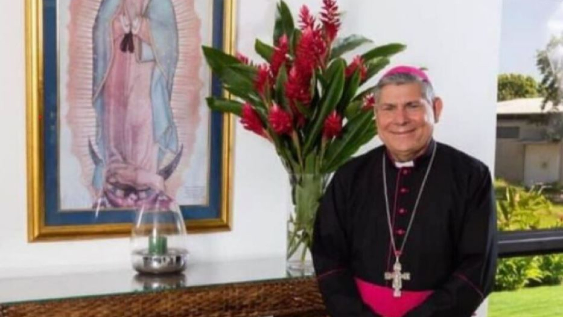 Immagine di Il pugno di ferro di Ortega: espulso il presidente dei vescovi Herrera