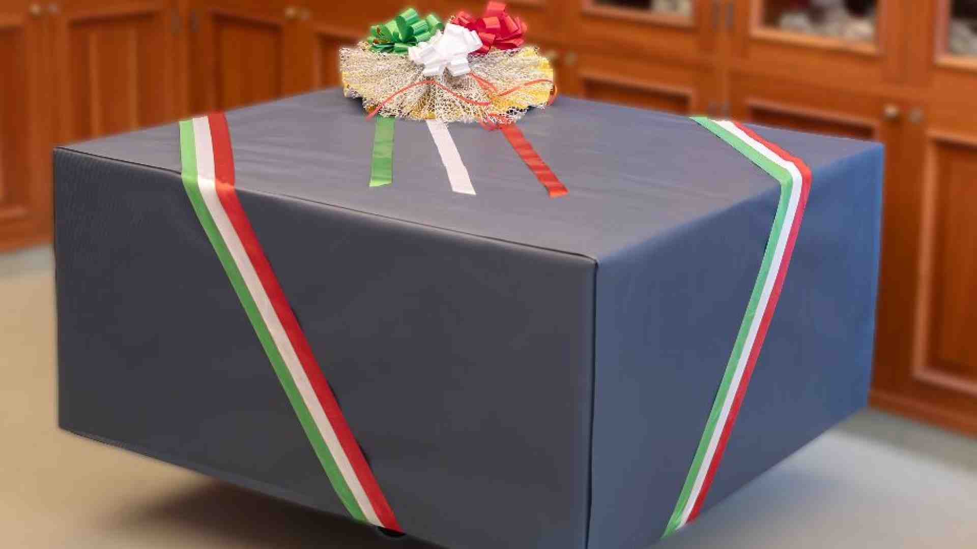 Immagine di Anche il presidente Mattarella ha fatto la spesa per i poveri