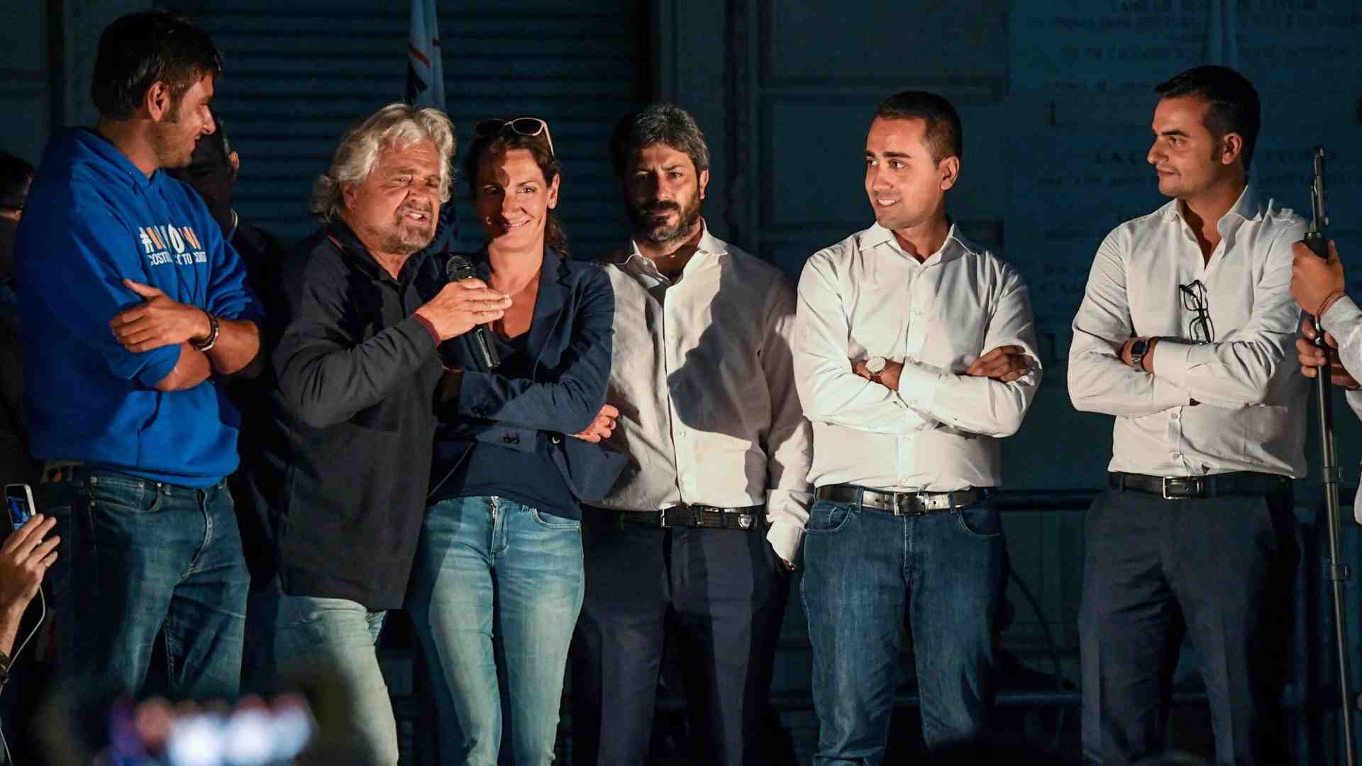 Immagine di Oltre il Grillicidio, Conte vuole trasformare il M5s in un partito: addio scappati di casa