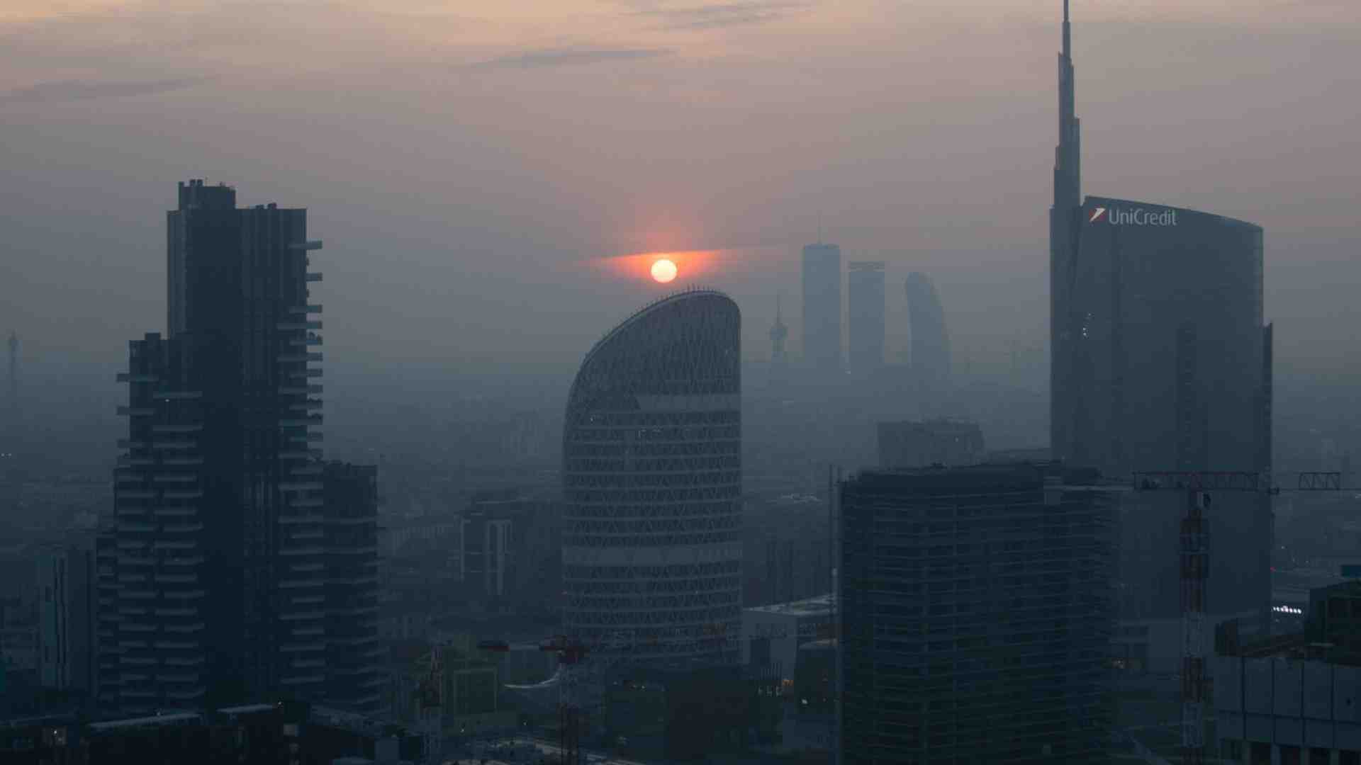 Immagine di Milano la brutta litigiosa
