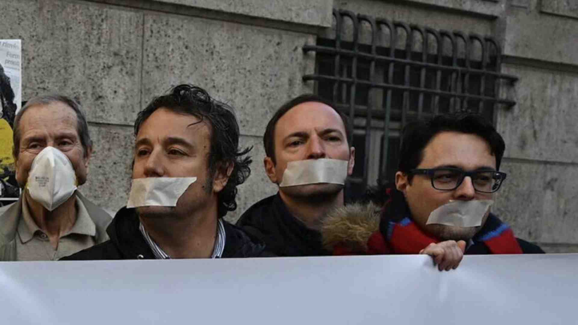 Immagine di Caro Manconi, la guerra al pol. corr. non risponde solo al desiderio di usare vecchi insulti