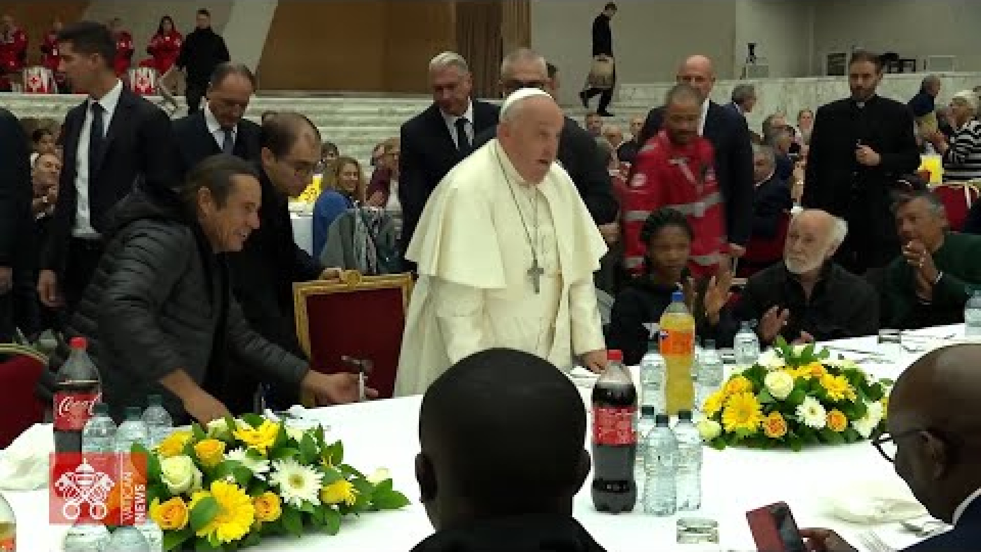 Immagine di Il Papa: davanti alle povertà i cristiani non si girano dall'altra parte