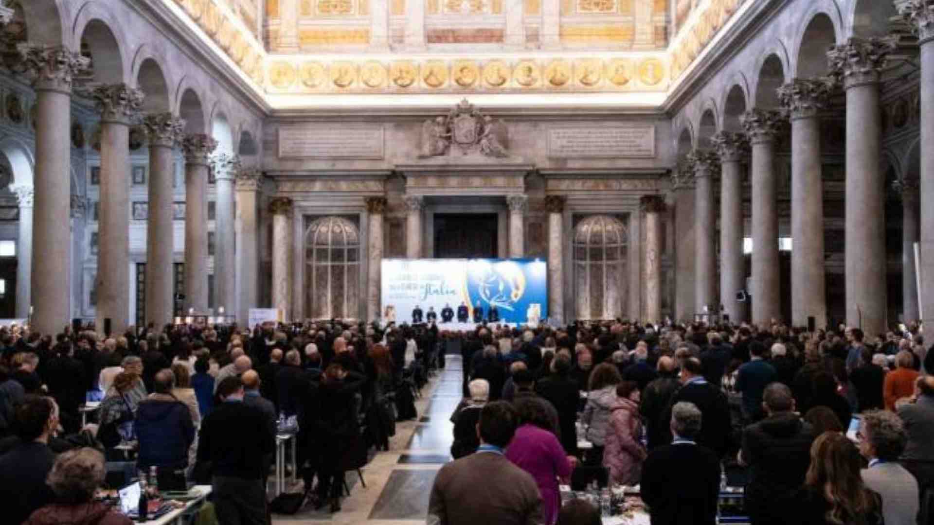 Immagine di «Abusi: non distogliamo lo sguardo. Proviamo vergogna e rimorso»
