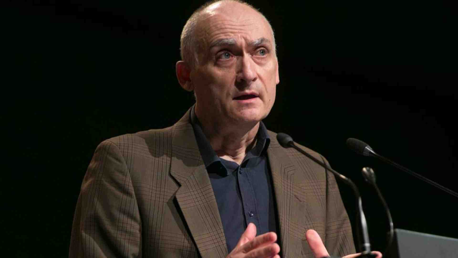Immagine di Esquirol: «Nella scuola c'è il senso dell'umano. Non dell'algoritmo»