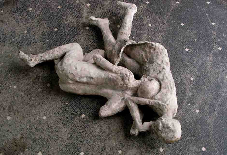 Calchi n.21 e n.22 dalla Casa del Criptoportico di Pompei (Foto Parco Archeologico di Pompei)&nbsp;<br />