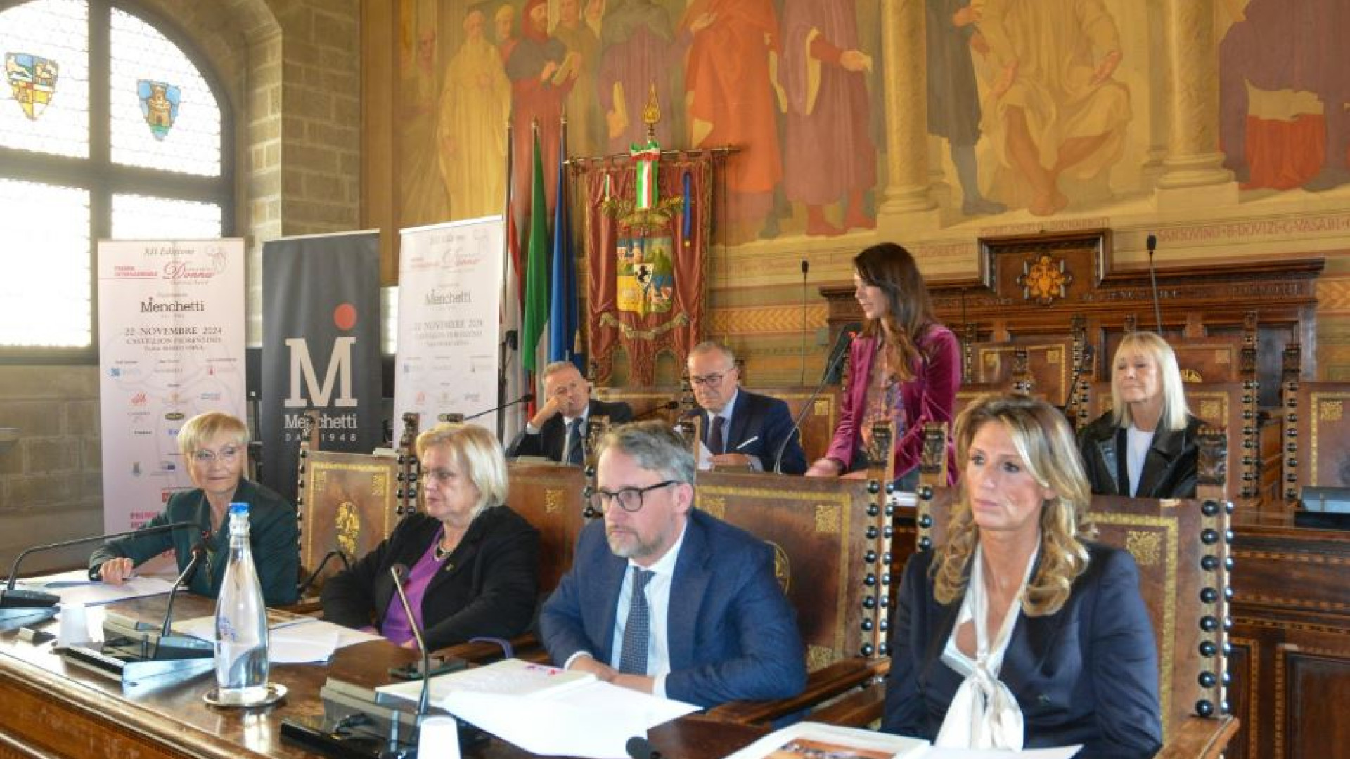 Immagine di Il Premio Semplicemente Donna entra nelle scuole: 2.000 studenti coinvolti