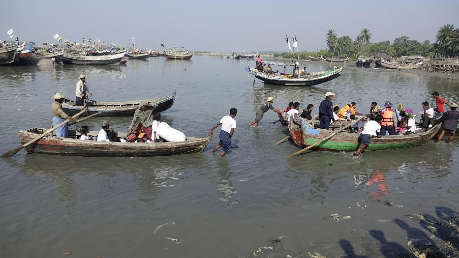 Immagine di Un'altra tragedia nella fuga dei Rohingya: 171 annegati