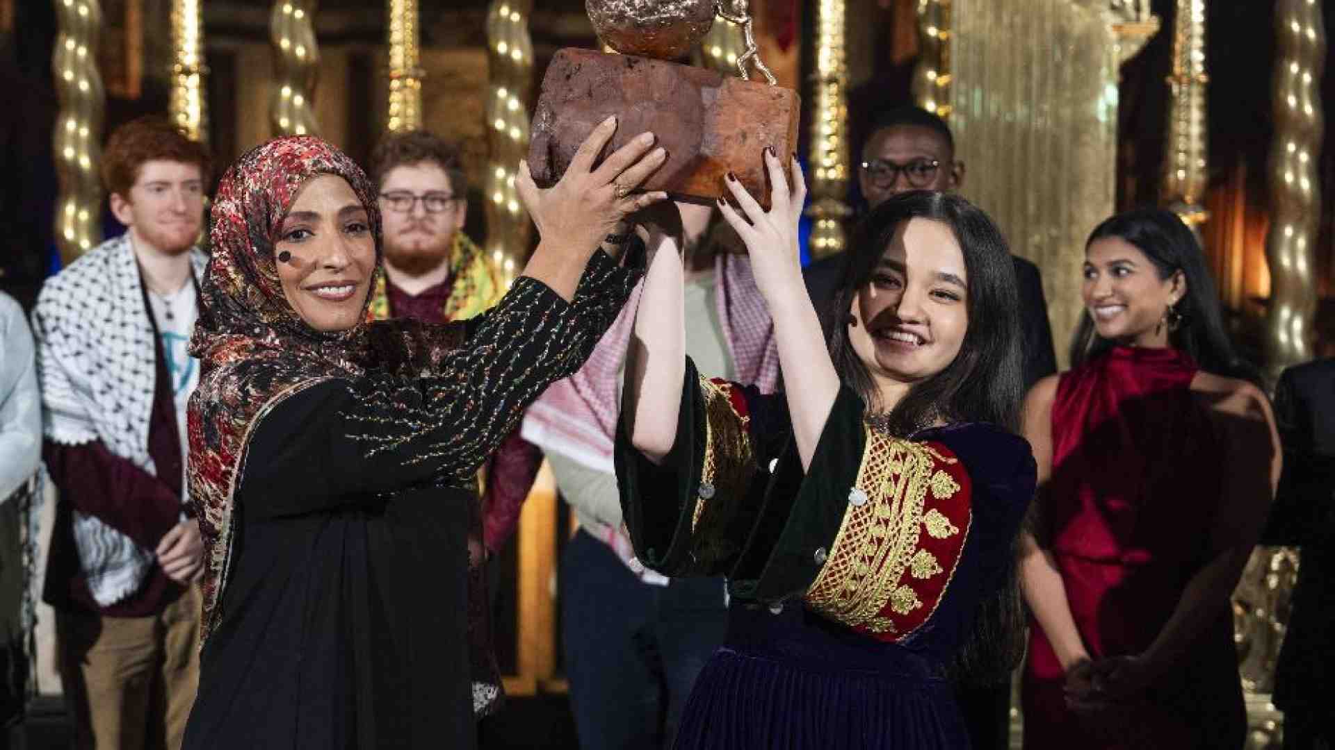 Immagine di Il Premio per la Pace dei bambini va all'attivista Nila Ibrahimi
