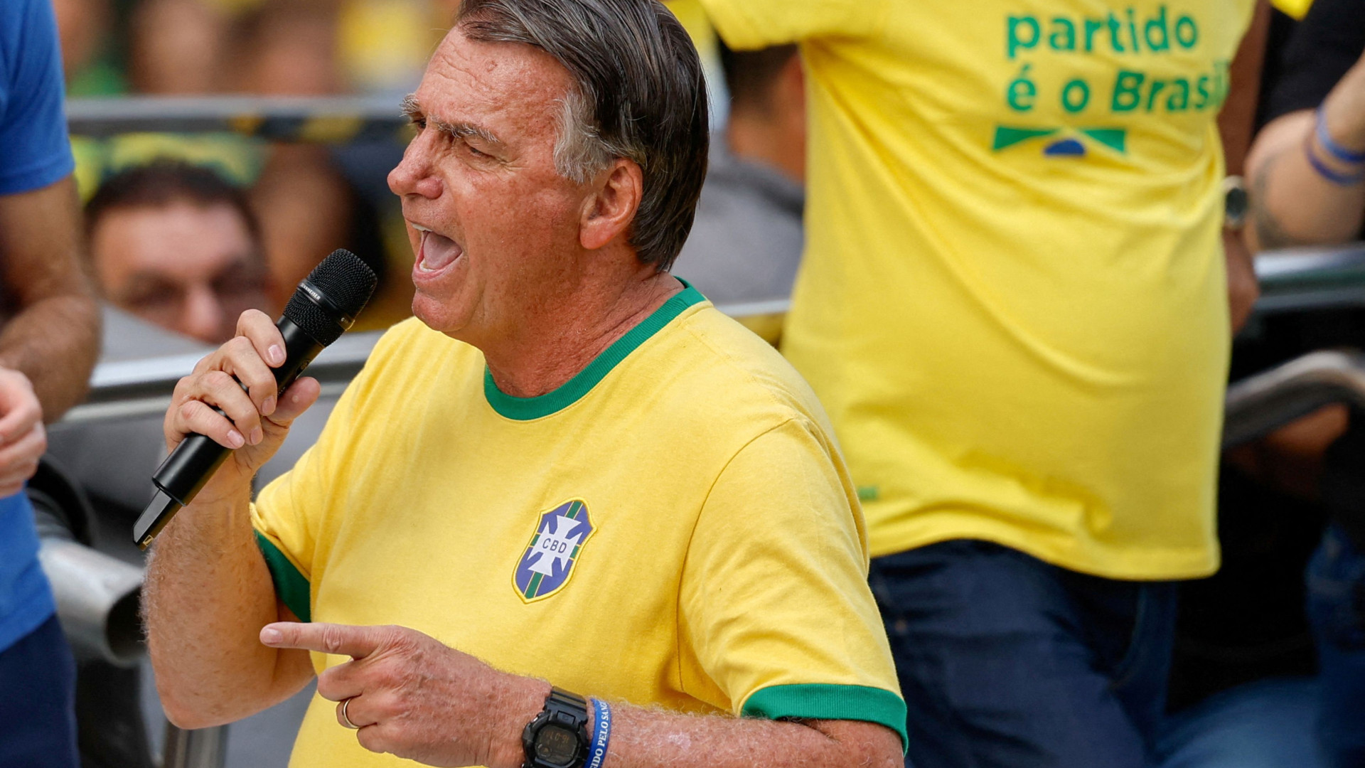 Immagine di Bolsonaro indagato per il tentato golpe contro Lula