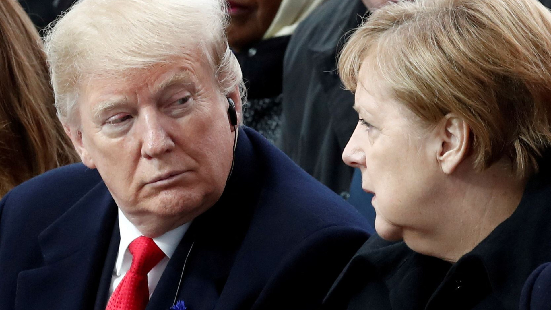 Immagine di Nel 2008 Merkel bocciò Kiev nella Nato. E chiese consiglio al Papa su Trump