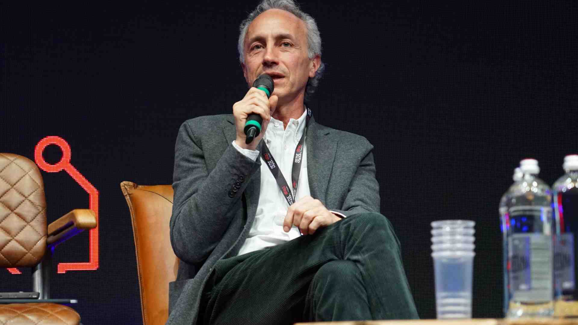 Immagine di M5s istruzioni per l’uso. Travaglio, l’altro garante, spiega come votare
