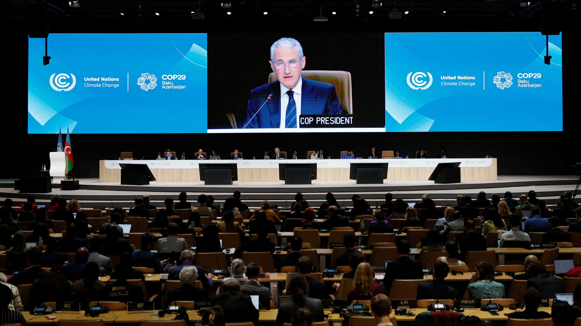 Immagine di Accordo al ribasso alla Cop29: briciole ai poveri