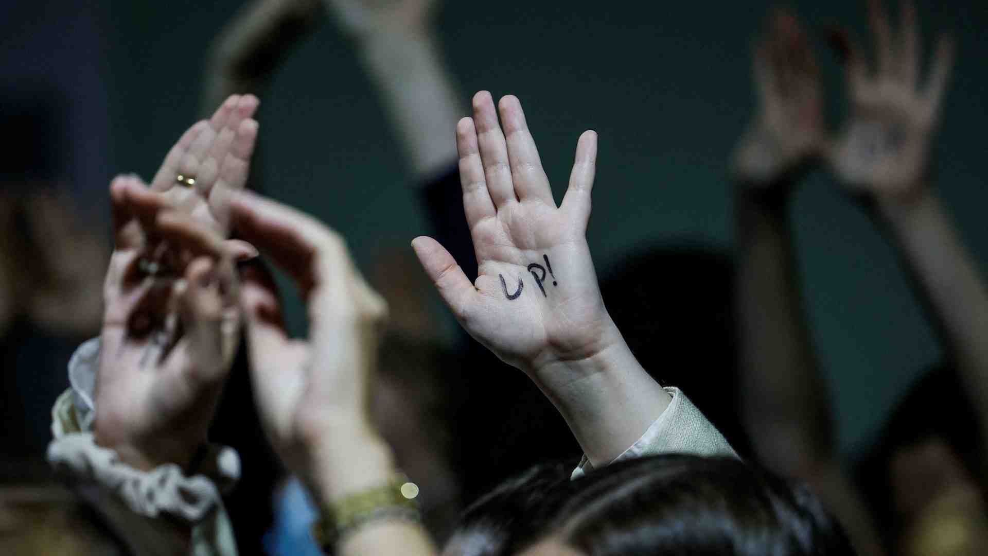 Immagine di Il caos della Cop29: «Non c'è azione per il clima dove non c'è pace»