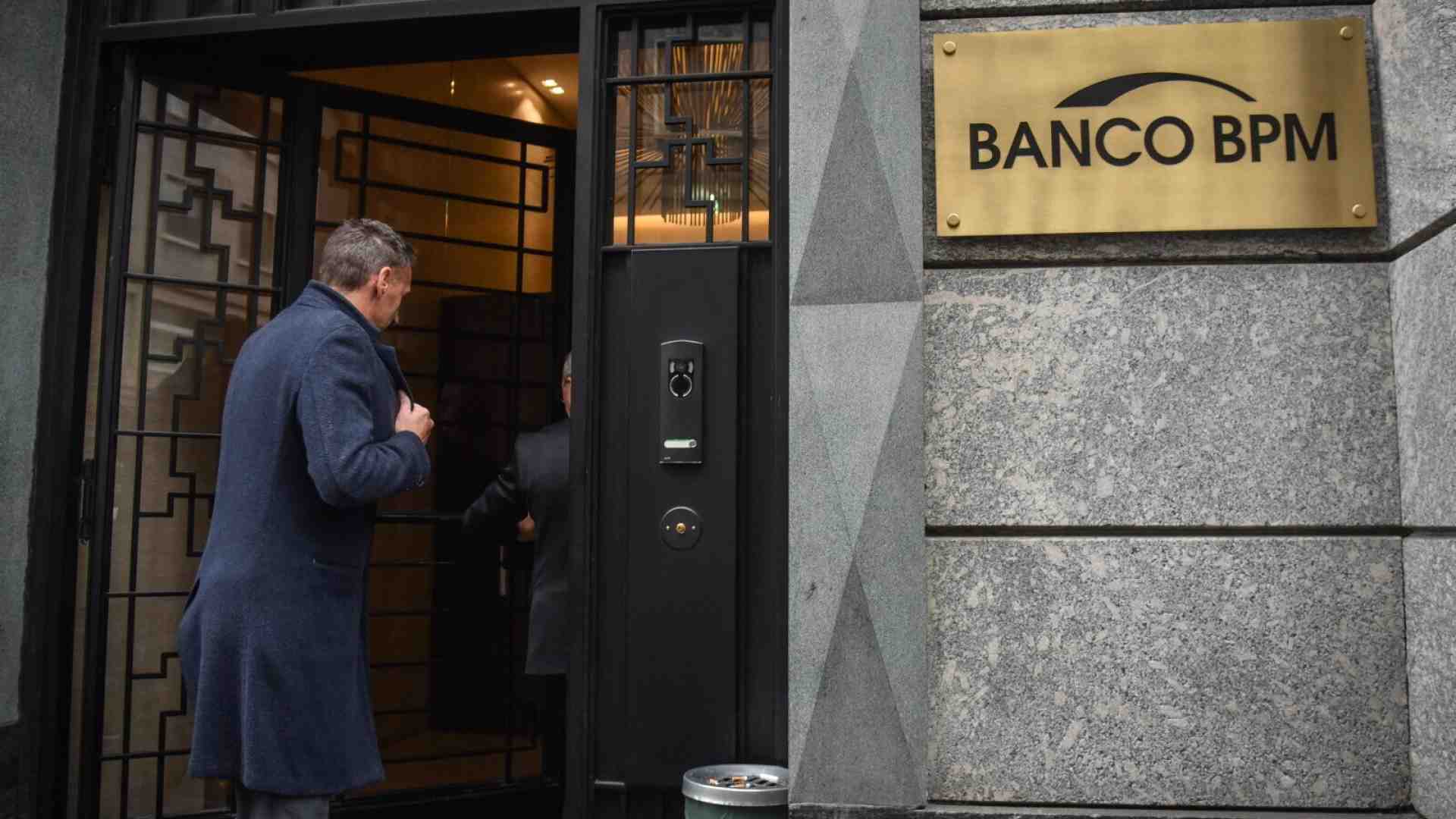 Immagine di Banco Bpm boccia l'offerta di Unicredit: "Condizioni inusuali e rischio per gli stakeholders"