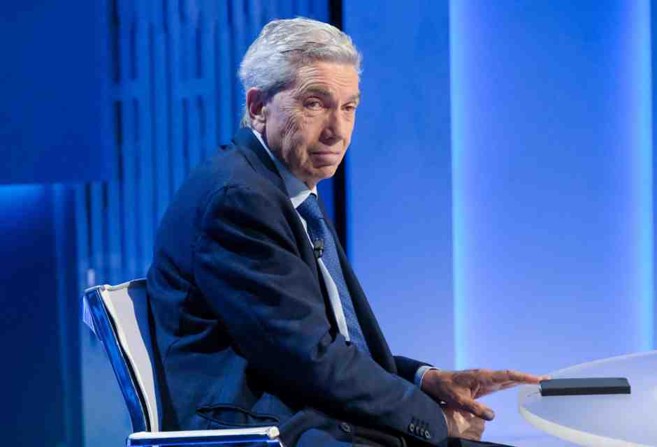 Padellaro: "Da francescani a gesuiti? Grillo è fuori fuoco ma geniale. Molti ex grillini sono solo ingrati"