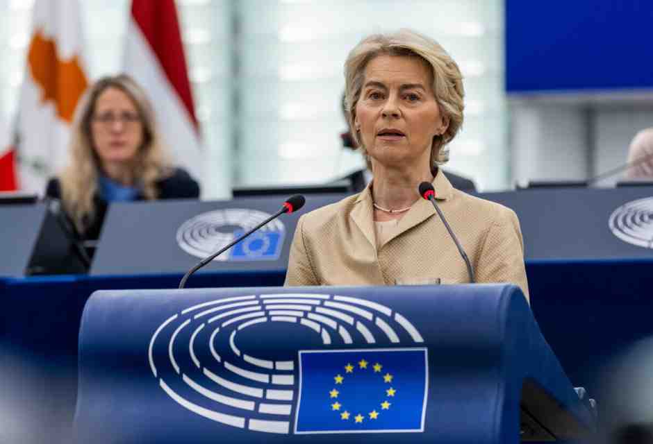 Socialisti, verdi ed Ecr: l’Ursula Bis spacca i gruppi politici europei