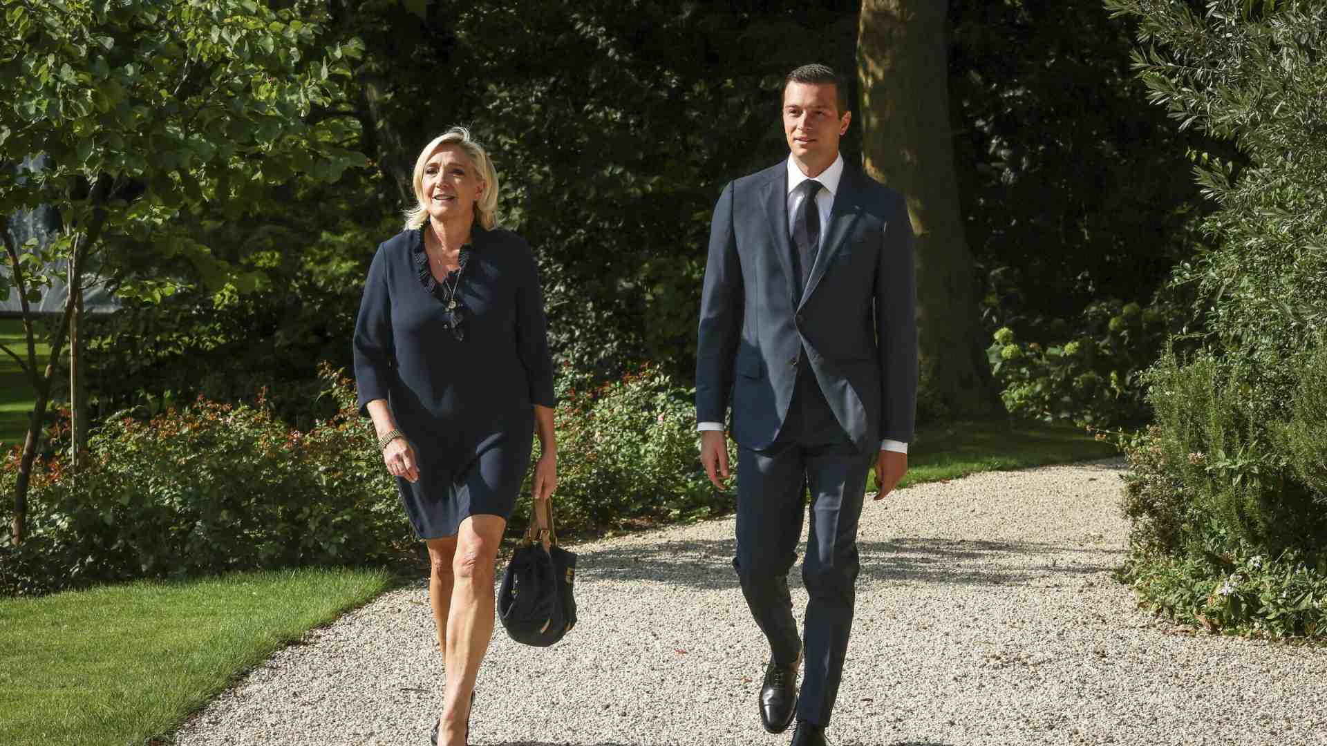 Immagine di L’effetto “Trump” su Bardella. Così l’ineleggibilità di Le Pen può trasformare il Rassemblement national