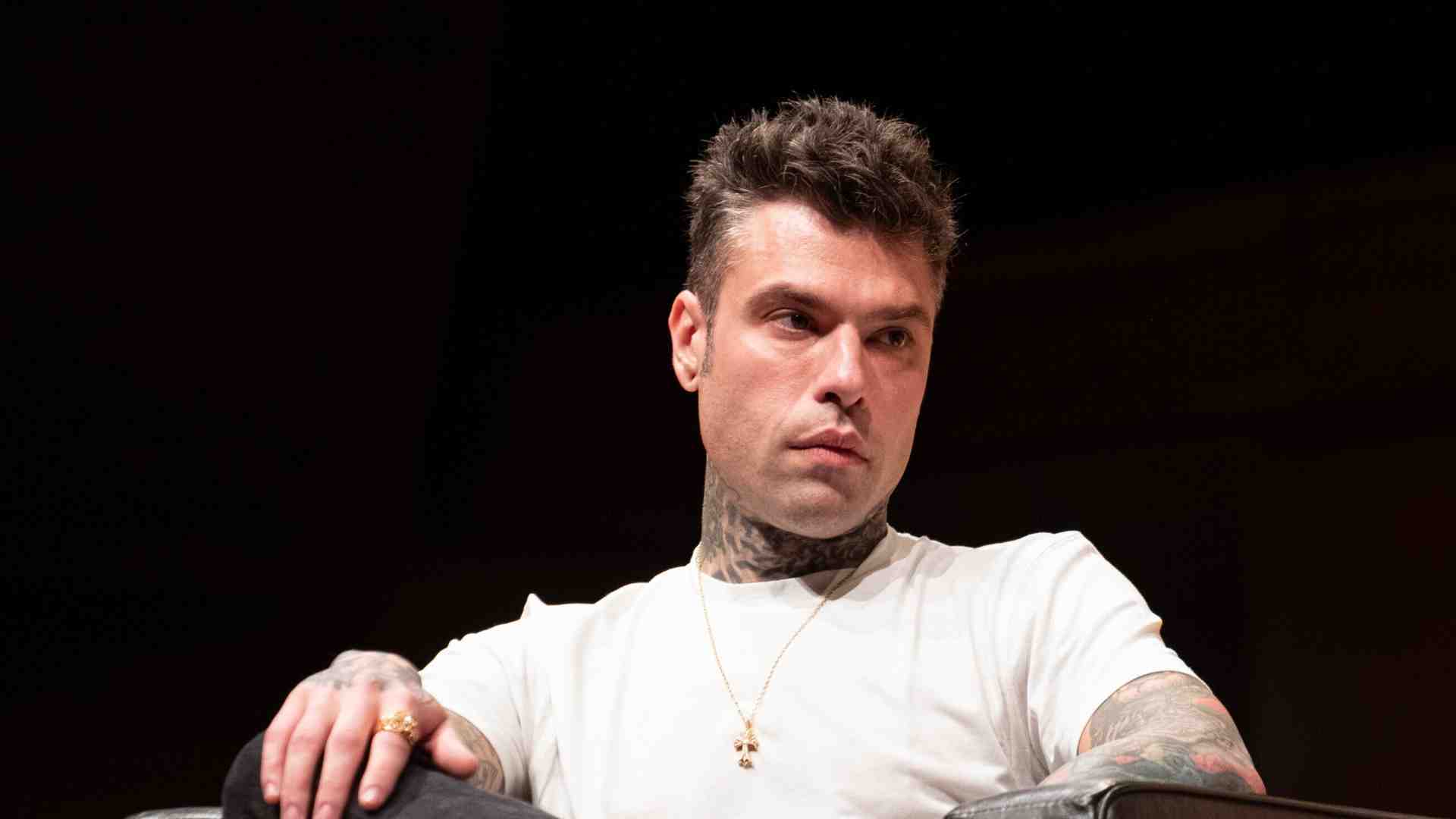 Immagine di “Meglio Vannacci di Schlein”. Solo il Pd poteva scambiare Fedez per un eroe dei diritti civili