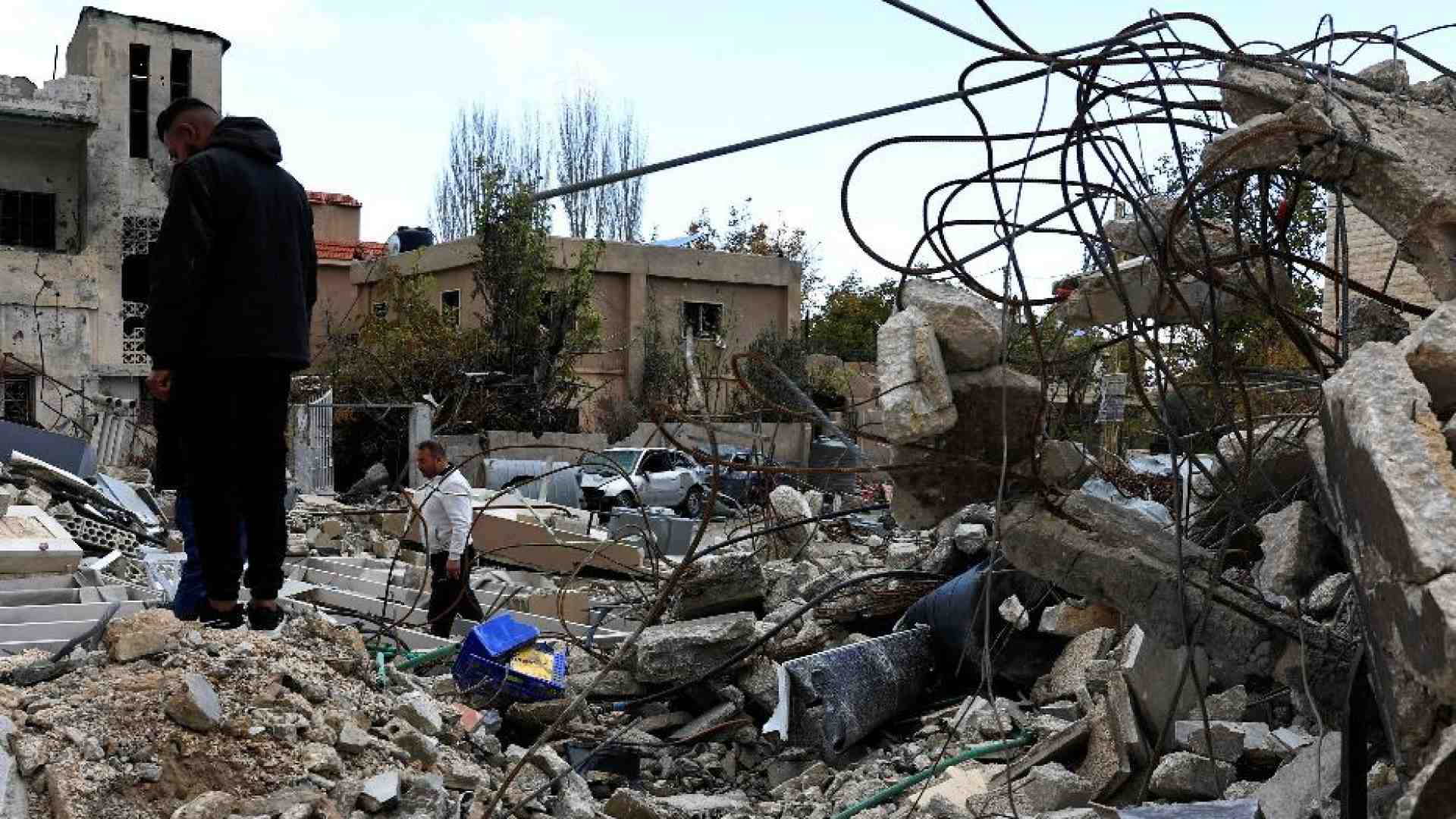 Immagine di Bilal e gli altri, che tornano a sud: «La mia casa? Un cumulo di macerie»