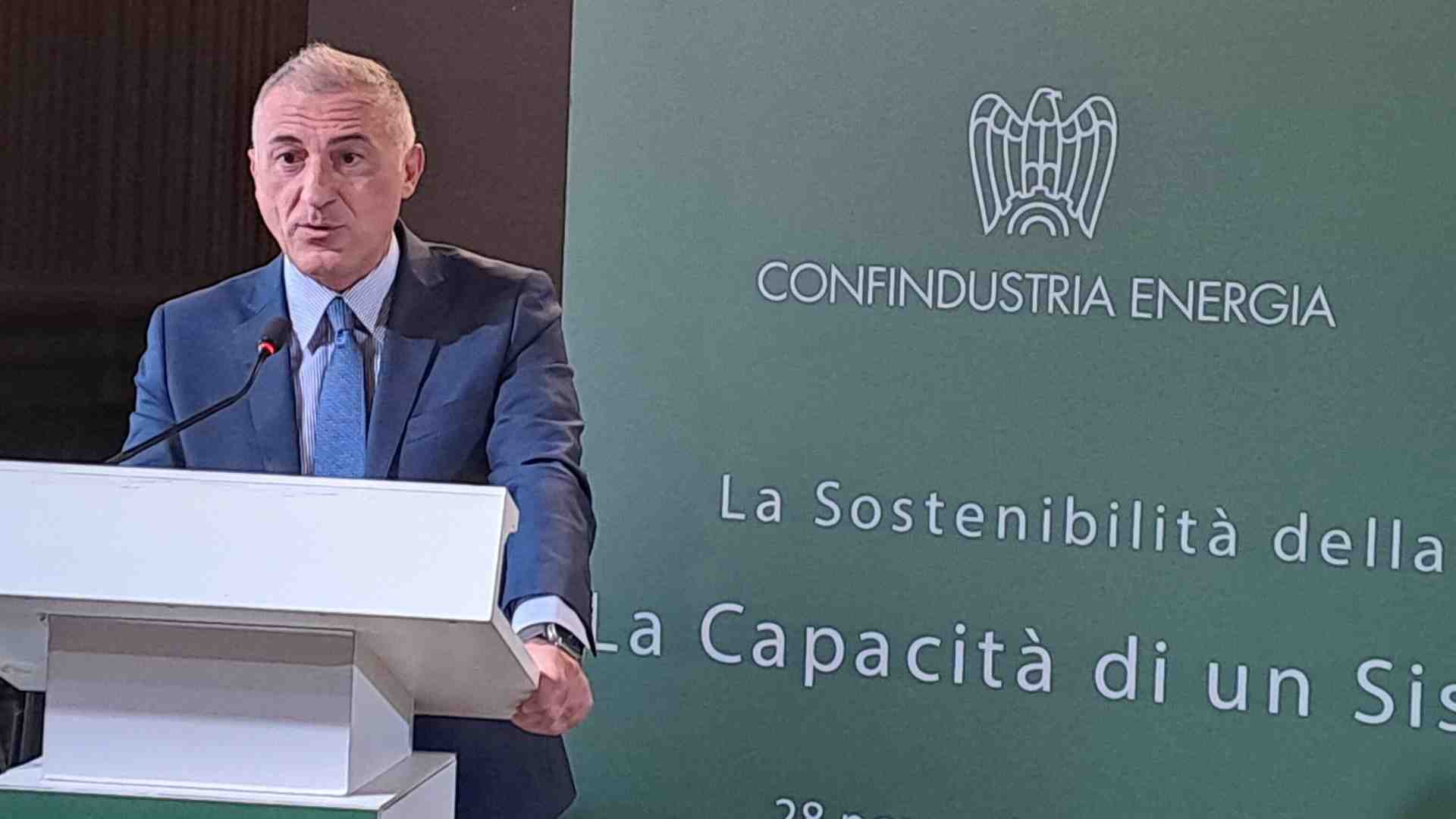 Immagine di Confindustria Energia pronta a mobilitare 230 miliardi per la transizione energetica
