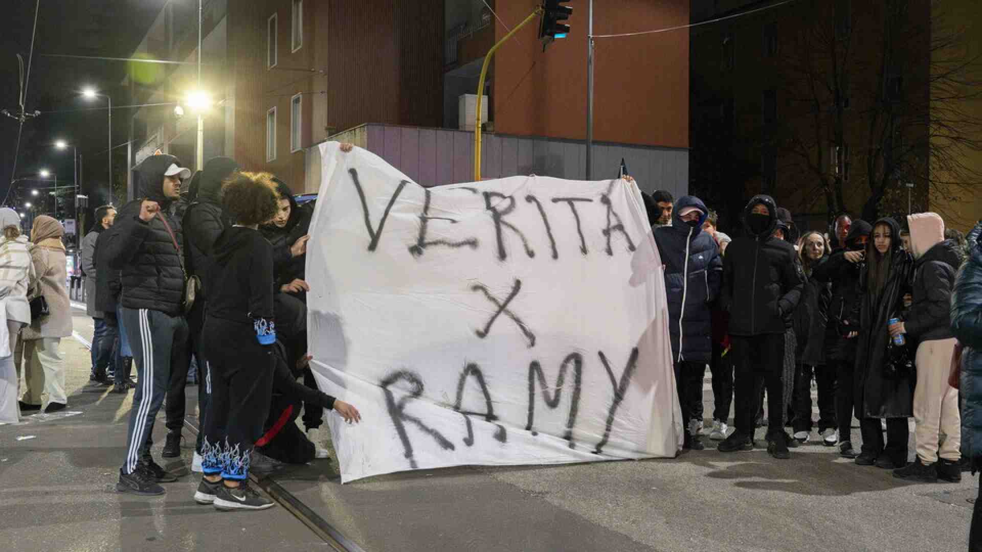 Immagine di Tutti evocano la banlieue, intanto Milano continua tranquillamente a prosperare