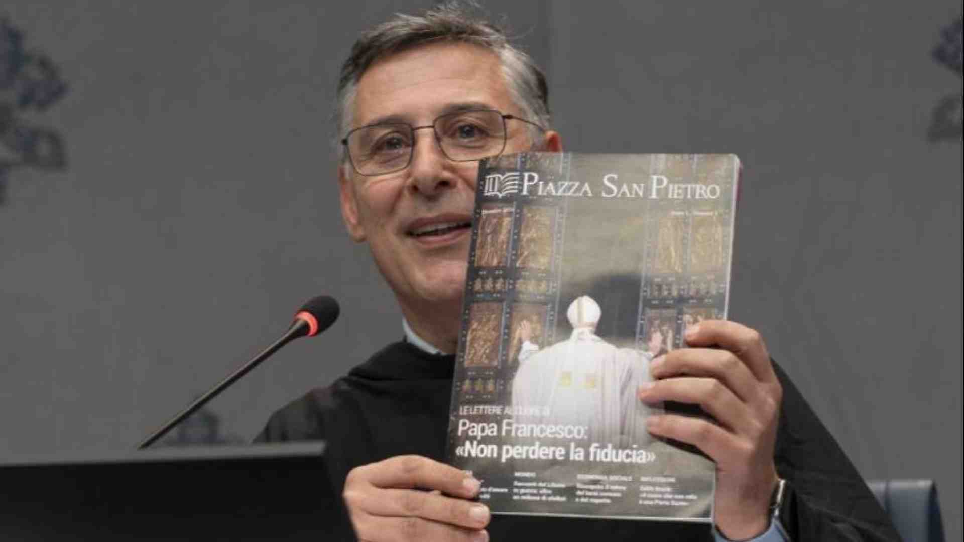 Immagine di Un filo diretto con il Papa: Francesco apre la sua rubrica delle lettere